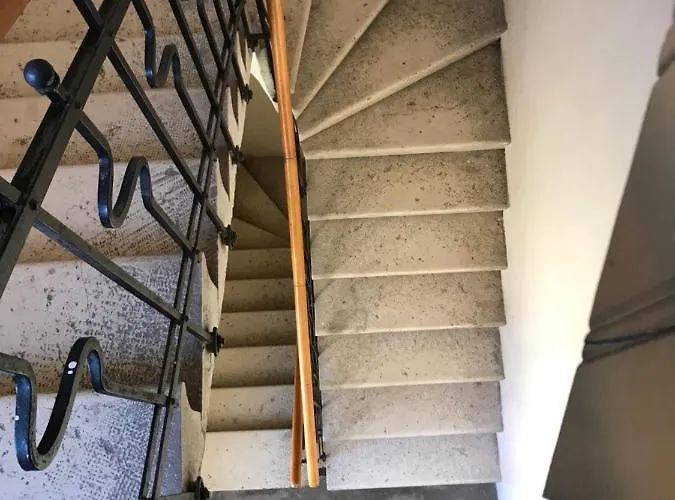 Old Town With Private Indoor Garage Parking * Split